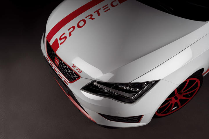 Sportec Seat Leon Cupra SR350