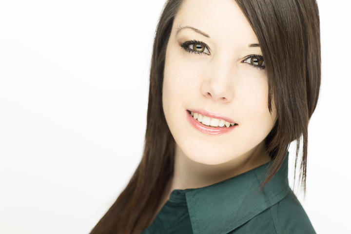 Headshots Priscilla Schneider