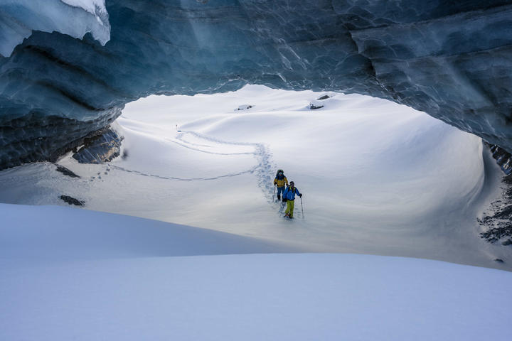 Schweiz - Engadin Pontresina Gletscherhöhle