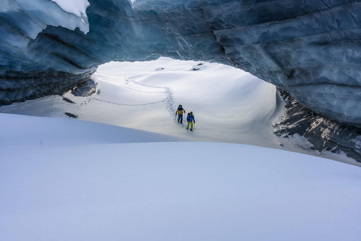 Schweiz - Engadin Pontresina Gletscherhöhle