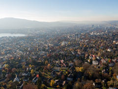 Vorschaubild für Stock Bild "img-20151105-152623-aerialstock-the-grand-dolder-00017" Vorschaubild für Stock Bild "img-20151105-152623-aerialstock-the-grand-dolder-00017"