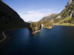 Vorschaubild für Stock Bild "img-20150912-174531-aerialstock-ebenalp-00132" Vorschaubild für Stock Bild "img-20150912-174531-aerialstock-ebenalp-00132"