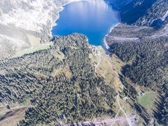Vorschaubild für Stock Bild "img-20161007-160733-oeschinensee-00018" Vorschaubild für Stock Bild "img-20161007-160733-oeschinensee-00018"