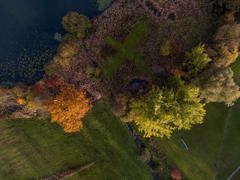 Vorschaubild für Stock Bild "img-20151031-160045-aerialstock-rotsee-00002" Vorschaubild für Stock Bild "img-20151031-160045-aerialstock-rotsee-00002"