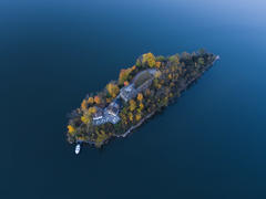 Vorschaubild für Stock Bild "img-20151027-155701-aerialstock-insel-schwanau-00009" Vorschaubild für Stock Bild "img-20151027-155701-aerialstock-insel-schwanau-00009"