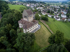 Vorschaubild für Stock Bild "img-20150606-181126-dji-phantom-3-professional-airview-stock-schloss-uster-00122" Vorschaubild für Stock Bild "img-20150606-181126-dji-phantom-3-professional-airview-stock-schloss-uster-00122"