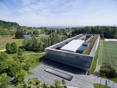 Vorschaubild für Stock Bild "img-20150528-104504-dji-phantom-3-professional-airview-stock-fifa-gebaude-zurich-00006" Vorschaubild für Stock Bild "img-20150528-104504-dji-phantom-3-professional-airview-stock-fifa-gebaude-zurich-00006"