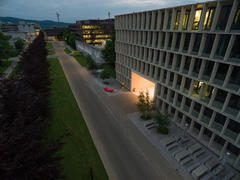 Vorschaubild für Stock Bild "img-20150524-212152-stock-eth-honggerberg-00083" Vorschaubild für Stock Bild "img-20150524-212152-stock-eth-honggerberg-00083"