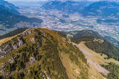 Vorschaubild für Stock Bild "img-20170908-143607-aerialstock-wallis-dent-de-valerette-00083" Vorschaubild für Stock Bild "img-20170908-143607-aerialstock-wallis-dent-de-valerette-00083"