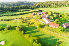 Vorschaubild für Stock Bild "img-20180607-201946-aerialstock-golfplatz-kyburg-winterthur-00011" Vorschaubild für Stock Bild "img-20180607-201946-aerialstock-golfplatz-kyburg-winterthur-00011"