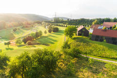 Vorschaubild für Stock Bild "img-20180607-201742-aerialstock-golfplatz-kyburg-winterthur-00003" Vorschaubild für Stock Bild "img-20180607-201742-aerialstock-golfplatz-kyburg-winterthur-00003"
