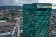 Vorschaubild für Stock Bild "img-20180621-210758-aerialstock-prime-tower-zuerich-00052-hdr" Vorschaubild für Stock Bild "img-20180621-210758-aerialstock-prime-tower-zuerich-00052-hdr"
